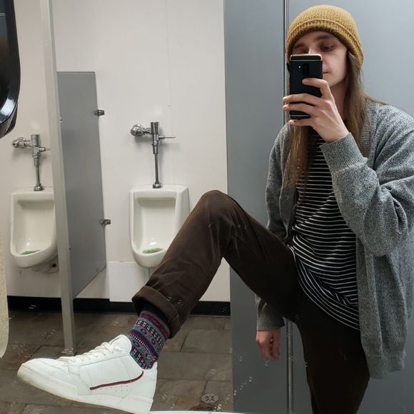 Meet your Posher, Shane - Picture 1 of 1